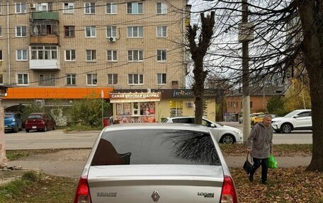 Renault Logan I, 2014 год, 290 000 рублей, 2 фотография