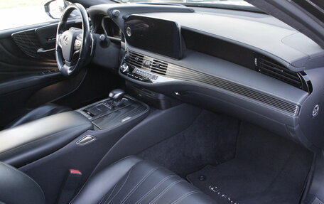Lexus LS IV, 2021 год, 8 200 000 рублей, 5 фотография