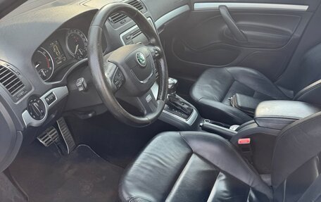 Skoda Octavia RS, 2010 год, 1 150 000 рублей, 9 фотография