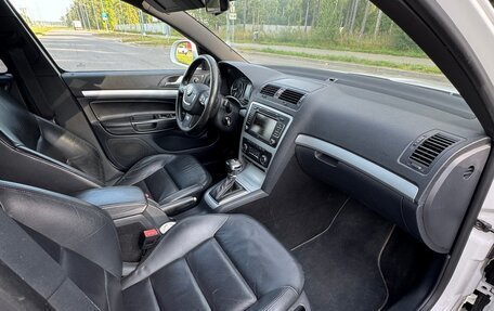 Skoda Octavia RS, 2010 год, 1 150 000 рублей, 17 фотография