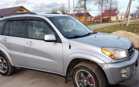 Toyota RAV4, 2002 год, 600 000 рублей, 4 фотография
