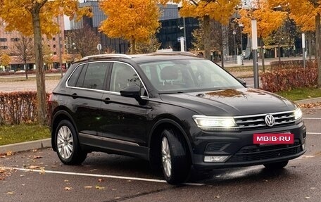 Volkswagen Tiguan II, 2017 год, 2 150 000 рублей, 3 фотография