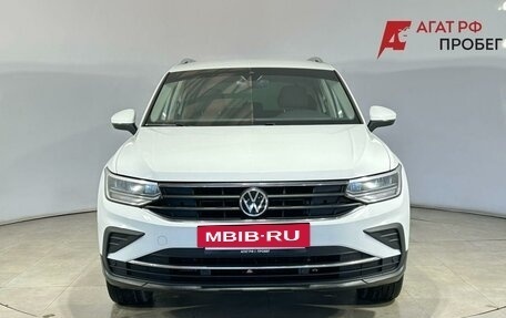 Volkswagen Tiguan II, 2021 год, 3 000 000 рублей, 2 фотография