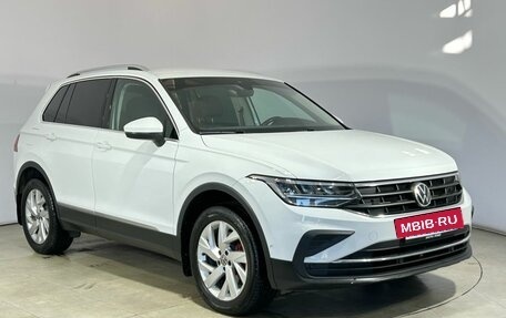 Volkswagen Tiguan II, 2021 год, 3 000 000 рублей, 4 фотография