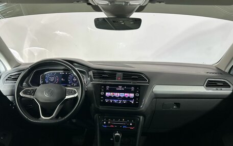 Volkswagen Tiguan II, 2021 год, 3 000 000 рублей, 18 фотография