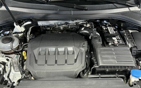 Volkswagen Tiguan II, 2021 год, 3 000 000 рублей, 26 фотография