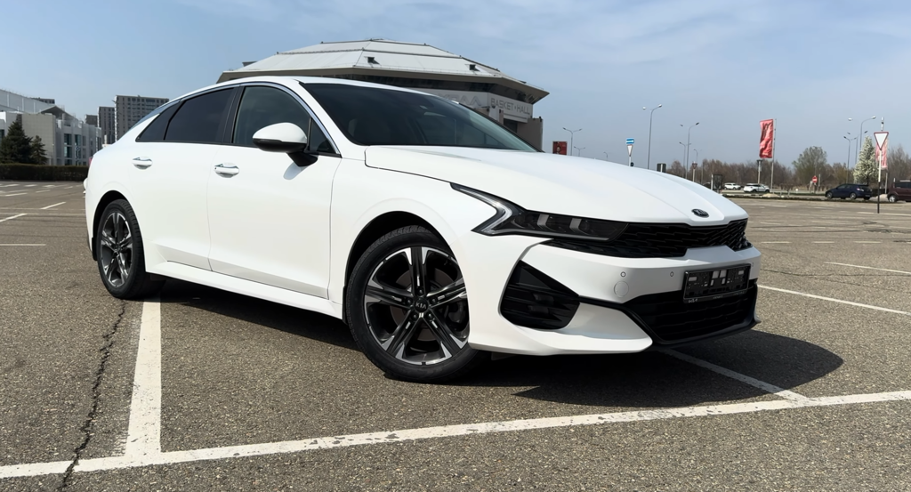 KIA K5 II, 2023 год, 2 750 000 рублей, 1 фотография