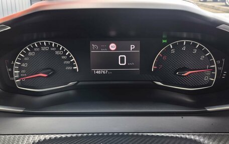 Peugeot 2008 II, 2021 год, 1 799 000 рублей, 8 фотография