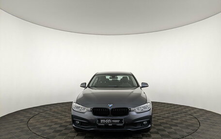 BMW 3 серия, 2018 год, 1 995 000 рублей, 2 фотография