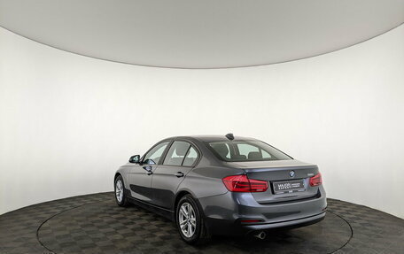 BMW 3 серия, 2018 год, 1 995 000 рублей, 7 фотография