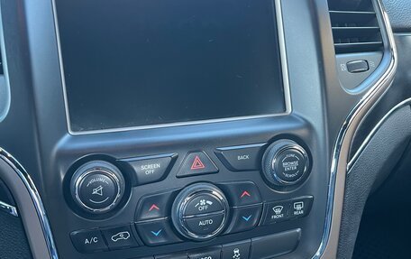 Jeep Grand Cherokee, 2013 год, 2 520 000 рублей, 9 фотография