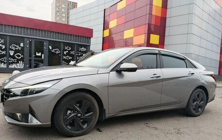 Hyundai Elantra, 2022 год, 2 000 000 рублей, 4 фотография