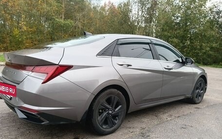 Hyundai Elantra, 2022 год, 2 000 000 рублей, 3 фотография