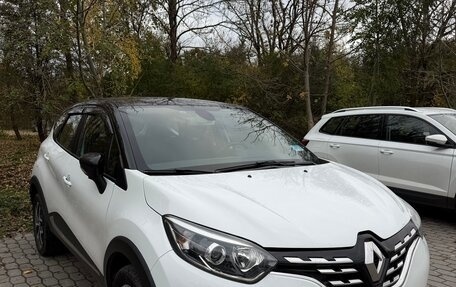 Renault Kaptur I рестайлинг, 2020 год, 1 720 000 рублей, 1 фотография