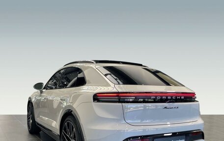 Porsche Macan, 2026 год, 12 390 000 рублей, 2 фотография