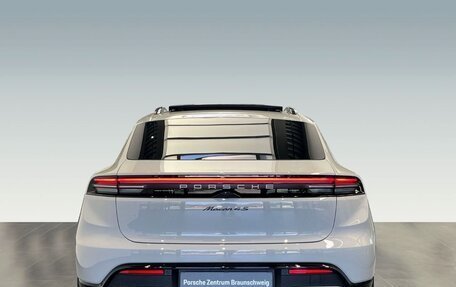 Porsche Macan, 2026 год, 12 390 000 рублей, 4 фотография