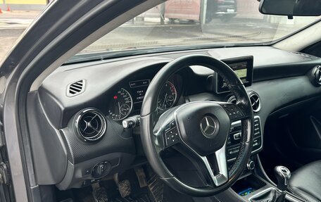 Mercedes-Benz A-Класс, 2015 год, 1 100 000 рублей, 12 фотография